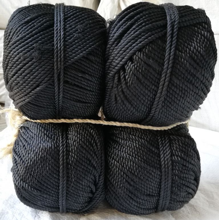 Denim black rope